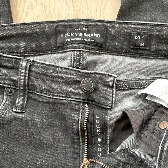 LUCKY BRAND | Skinny Jeans - Picture 2 of 5